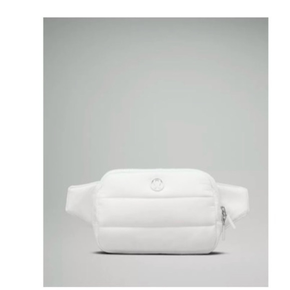 Lululemon 2L Wonder Puff Belt Bag